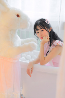 藤井蕾娜