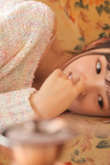 小嘴巴想吃棒棒