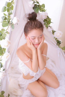 中国东北农村老女人自拍
